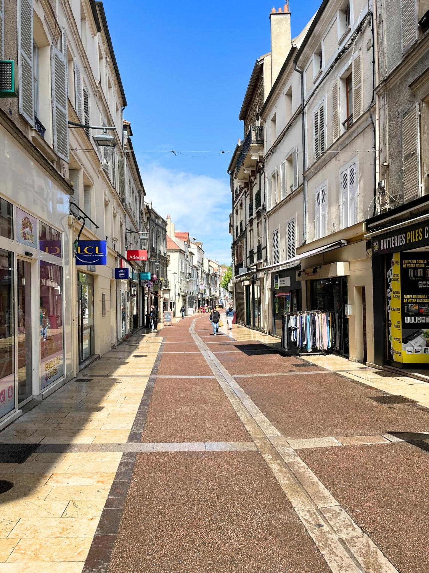 Sweethost - L'Amazone - T2 Proche Gare & Disneyland Lagny Exterior foto